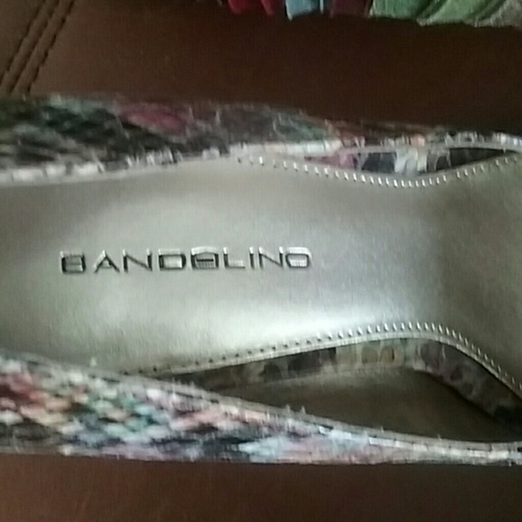 SEXY PEEP TOE SNAKESKIN PUMPS - Picture 3 of 6